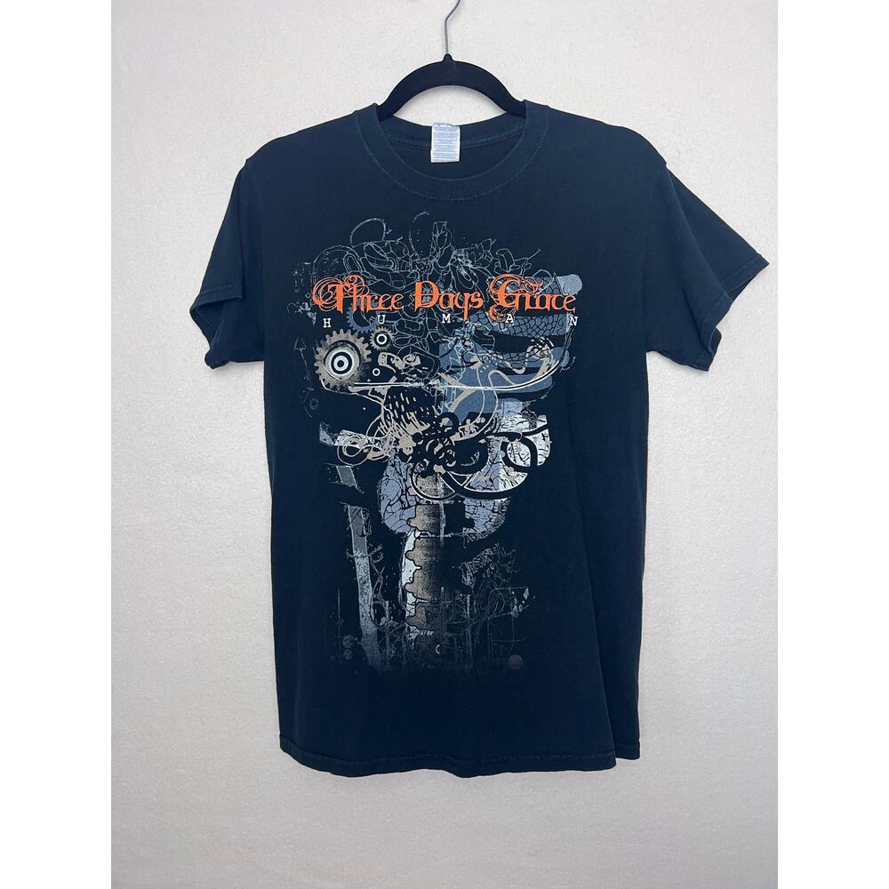 Three Days Grace Human Tour 2015 Short Sleeve Band T-Shirt Size Small